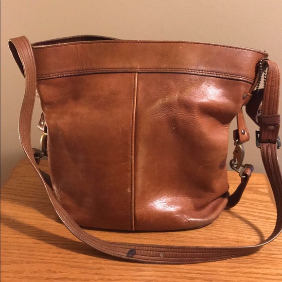 vintage frye handbags